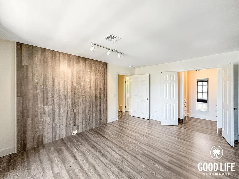 517 4th Ave #2 — Photo 12