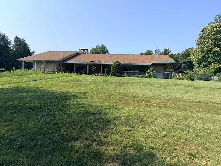 307 North Rd — Photo 27