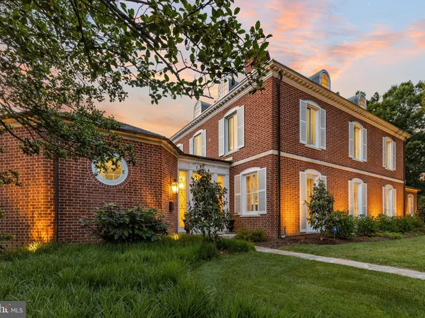 120 Churchwardens Rd, Baltimore, MD 21212