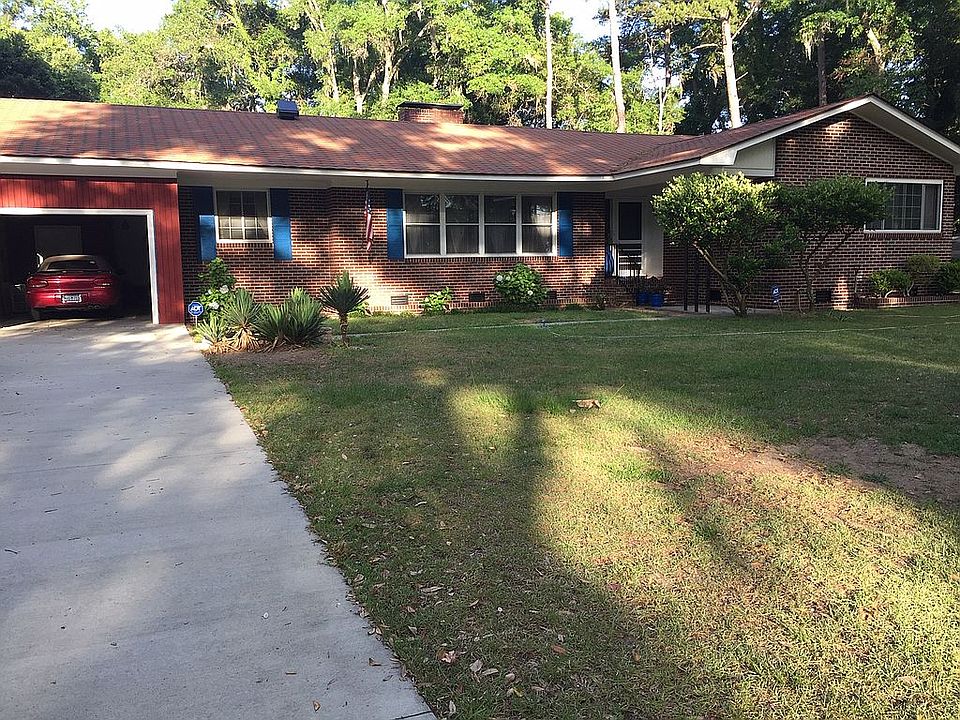 2nd image of 29 Meridian Rd