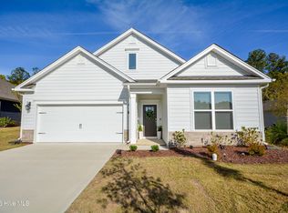 568 Banbury Ln, Pinehurst, NC 28374