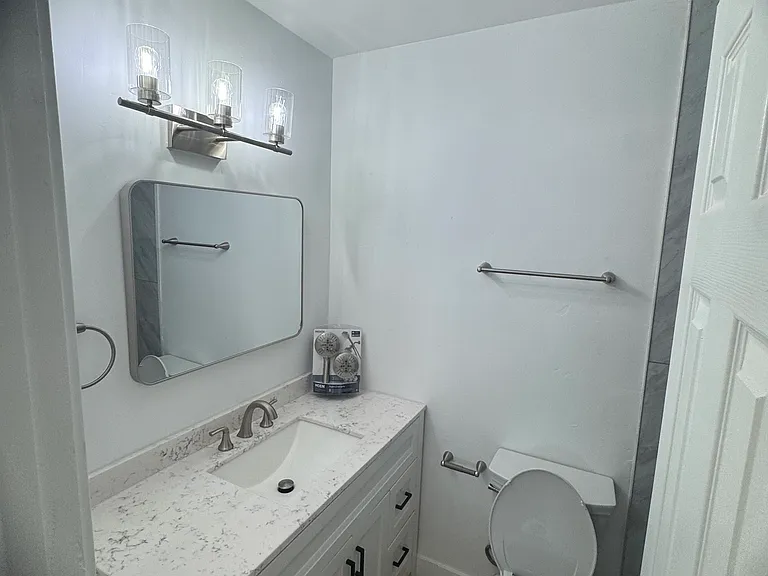 241 G St #F — Photo 13