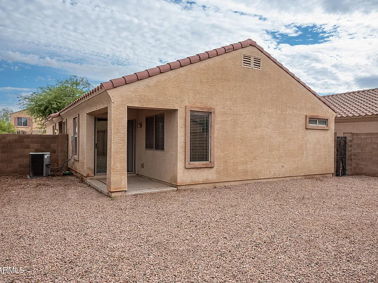37153 W Amalfi Ave — Photo 17