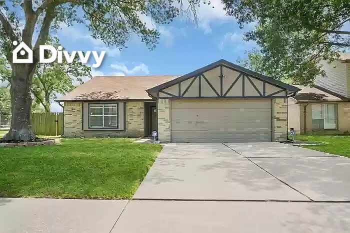 1st image of 18503 Lippizaner Dr