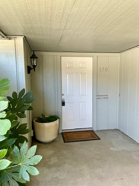 2 bed, $2,800 — Photo 3