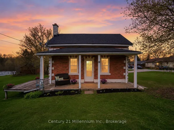 38 Alice St, Grey Highlands, ON N0C 1E0