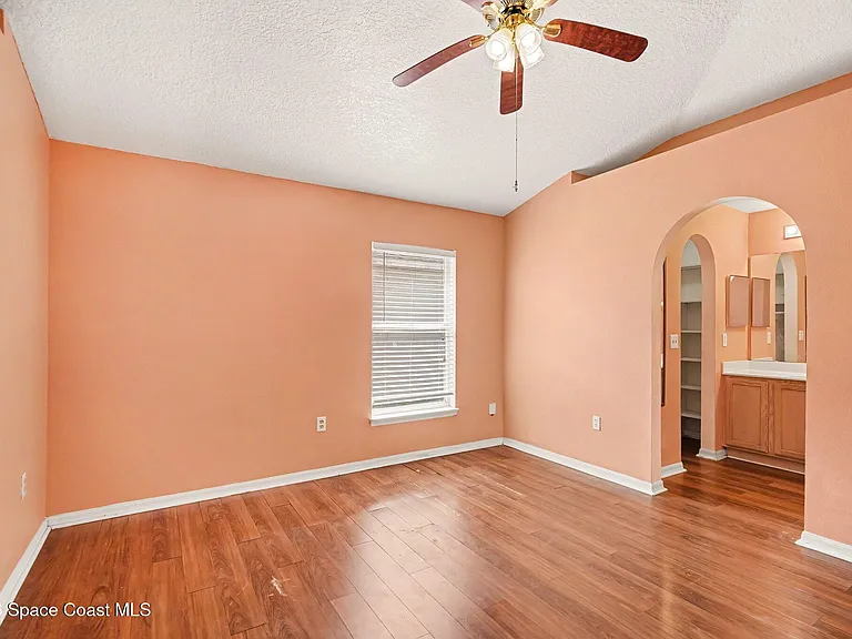 2781 Maderia Cir — Photo 20