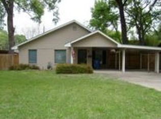 940 Peavy Rd, Dallas, TX 75218