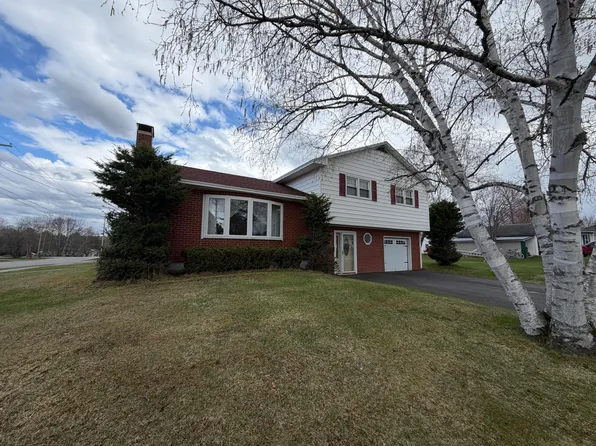 43 Elm Street, East Millinocket, ME 04430