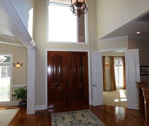 3rd image of 1209 Plantation Cir