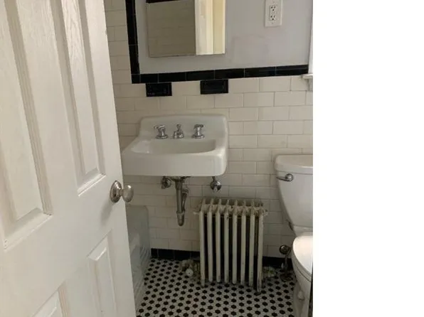 812 Quail St, Baltimore, MD 21224