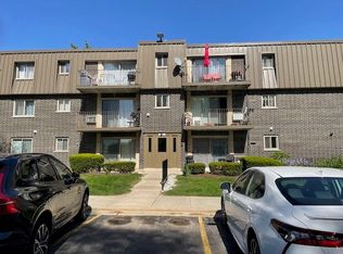 568 Fairway View Dr UNIT 3K, Wheeling, IL 60090