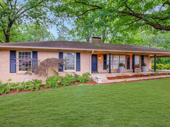 20 Robinwood Dr, Little Rock, AR 72227