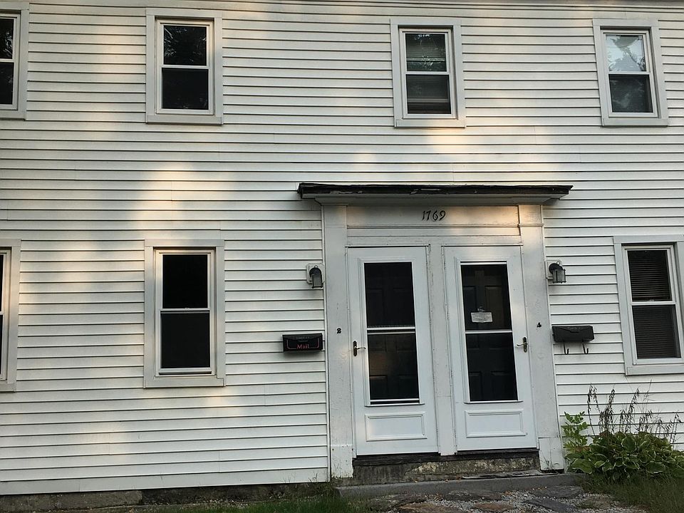 Front-Summer St