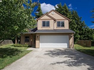 2275 SE Hebe Ct, Warrenton, OR 97146