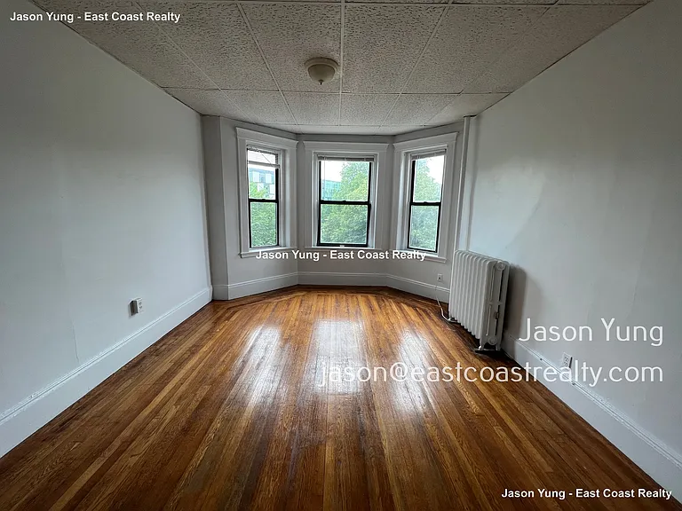 238 Hemenway St #10 — Photo 5