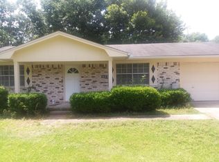 923 Johnson Ave, Pensacola, FL 32514