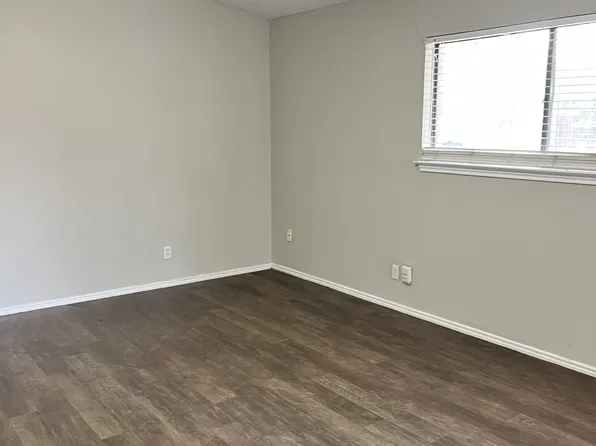 1554 Lahn Rd, New Braunfels, TX