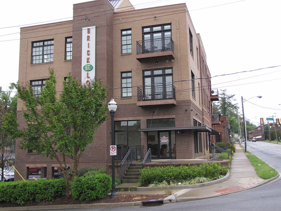 1st image of 301 Augusta St Ste 302