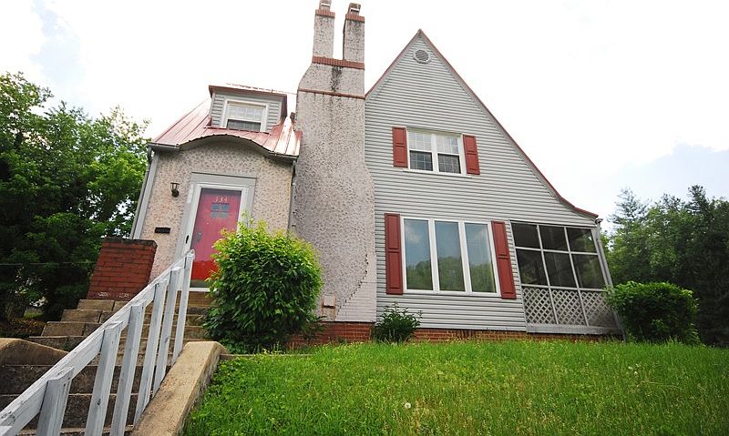 1st image of 134 Garred St