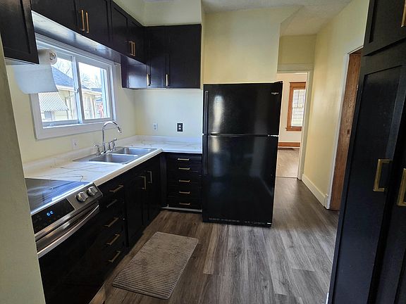 2nd image of 1054 F Ave NW