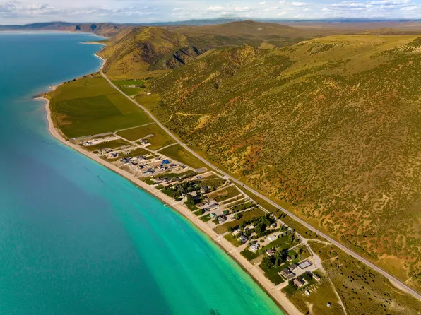 1529 E Eden Ranch Cir, Laketown, UT 84038