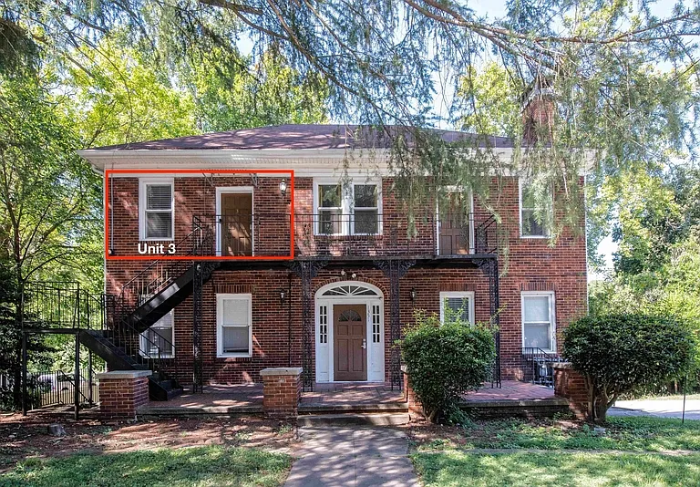 1351 Oxford Rd NE #3 — Photo 1