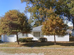 165 N Messmer St, Scott City, MO 63780