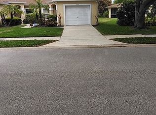 1809 Turnbull Lakes Dr, New Smyrna Beach, FL 32168