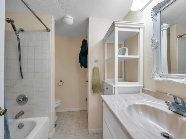 3610 42nd St S, Saint Petersburg, FL