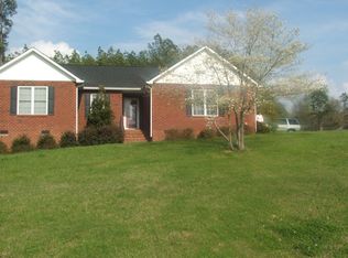 927 Long Branch Rd, Grover, NC 28073