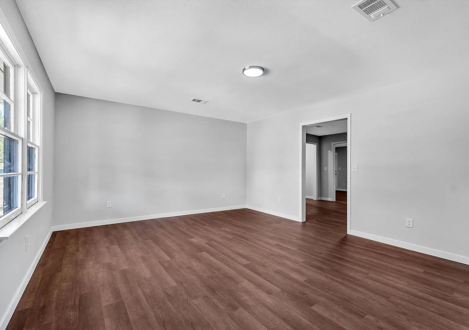 Completely Renovated 3 Bed / 1.5 Bath Home with Dual Living Areas & Patio — Photo 3