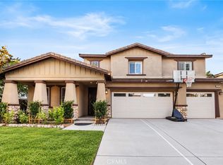 13925 Barnett Ln, Corona, CA 92880