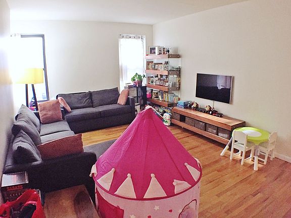 2nd image of 316 W 93rd St APT 2G