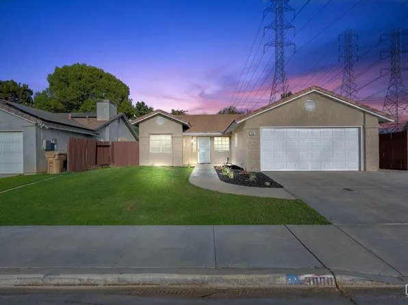 3000 Chuckwagon St, Bakersfield, CA 93312