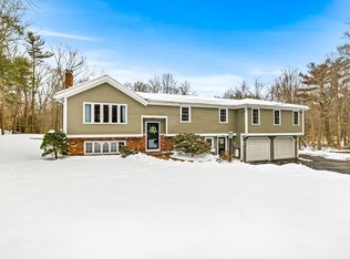 19 Mount Blue St, Norwell, MA 02061