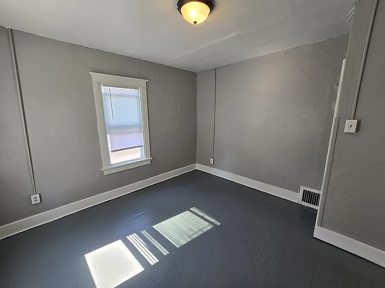 1703 Lafayette St — Photo 15