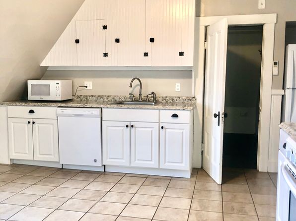 8 Middlesex St APT 5
