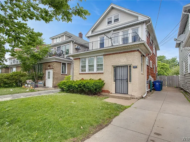 509 Hinman Ave #UPPER — Photo 1