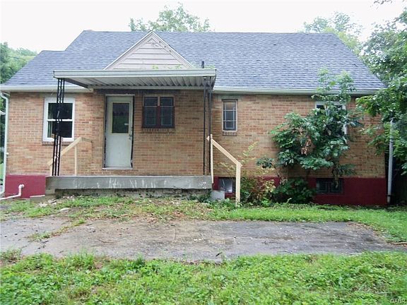 2nd image of 1331 Tennyson Ave