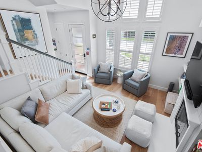 6010 Celedon Crk APT 10, Playa Vista, CA, 90094