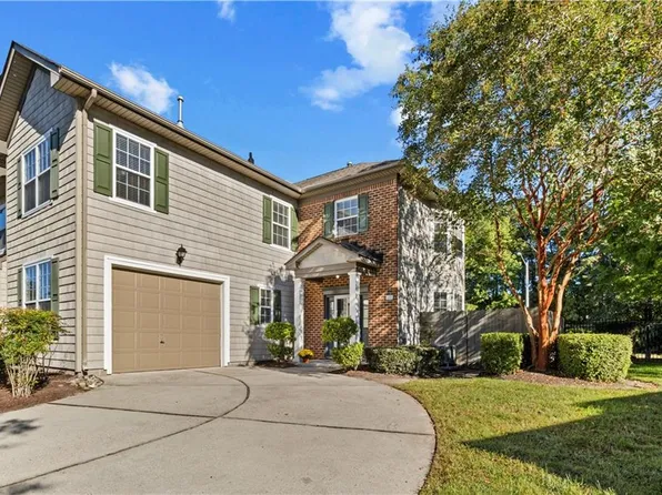 3937 Cromwell Park Dr, Virginia Beach, VA 23456