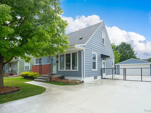 6905 Lathers St, Garden City, MI 48135