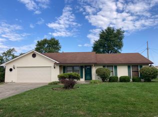 606 Greenwood Trl, Ossian, IN 46777