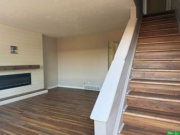 2nd image of 2005 Winnie Dr APT 8