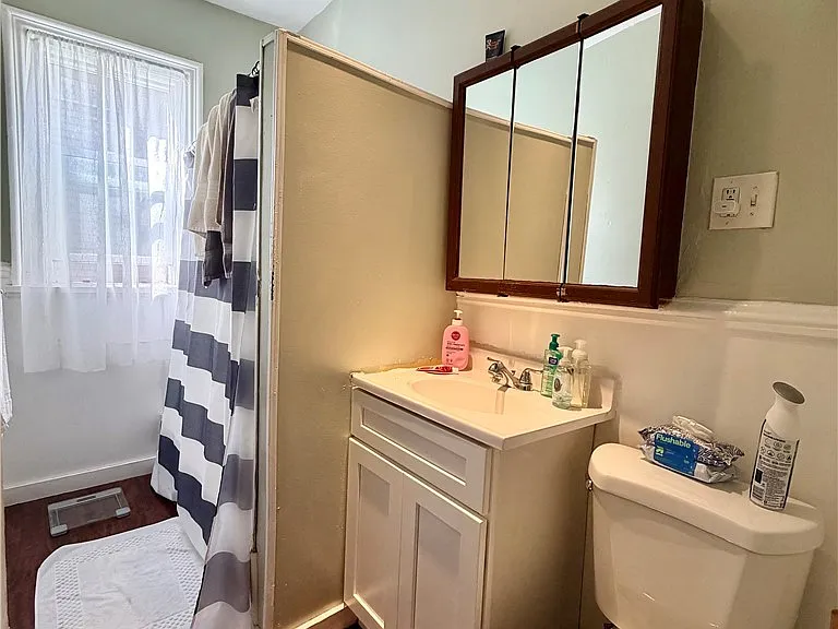 124 Normal Ave #1 — Photo 7