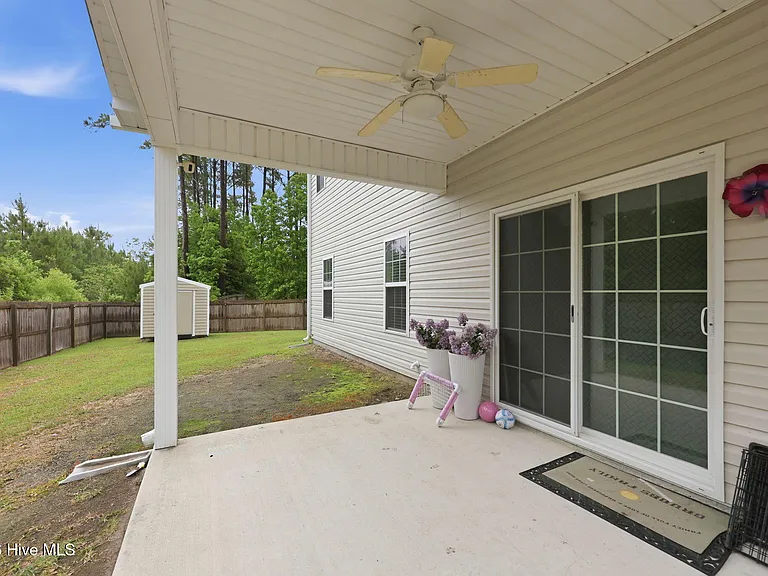 317 Little Egret Ln — Photo 8