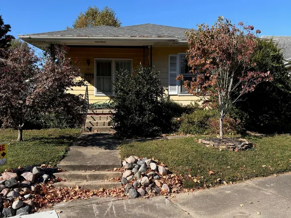 835 Ridgeway Ave, Vincennes, IN 47591