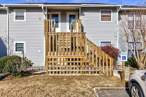 2504 Flint Dr Photo 1