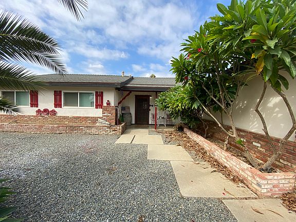 2nd image of 6516 Sandy Ln